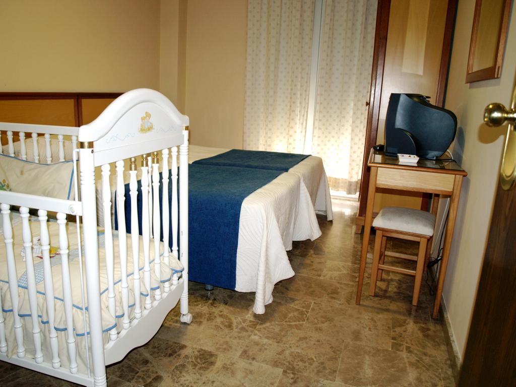 Hotel Al-Yussana ルセナ エクステリア 写真